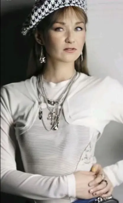 Анна Фролова