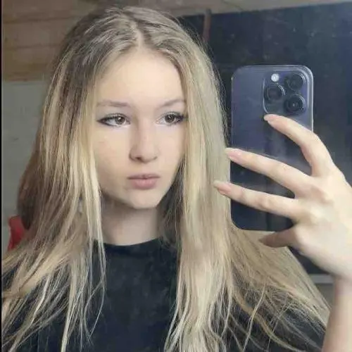 Анна Алексеева