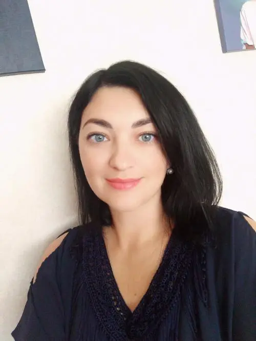 Ирина Счастливцева