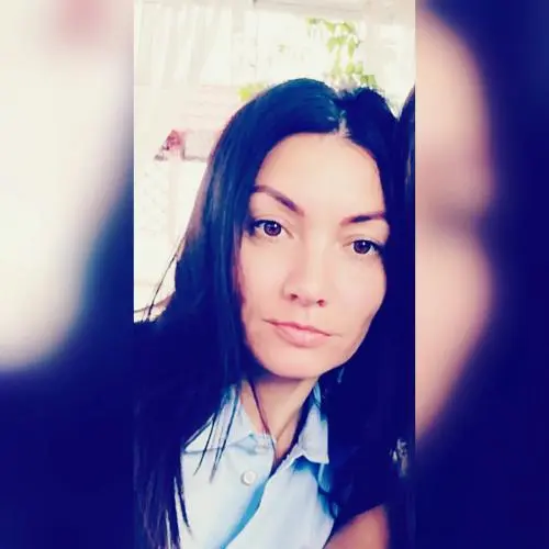 Елена Саразова
