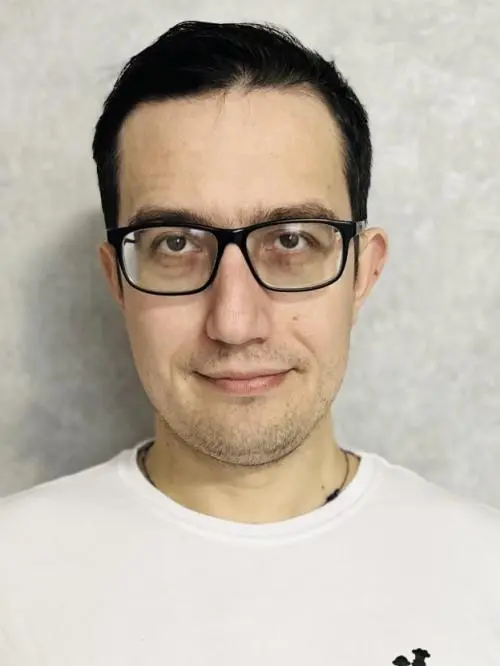 Евгений Жуков