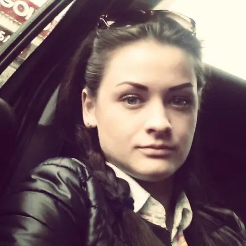 Анна Маас