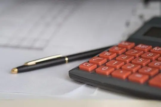 Россиянка получила счет за коммуналку 12,7 миллиона в Уфе 💸😱 | Сетка — социальная сеть от hh.ru