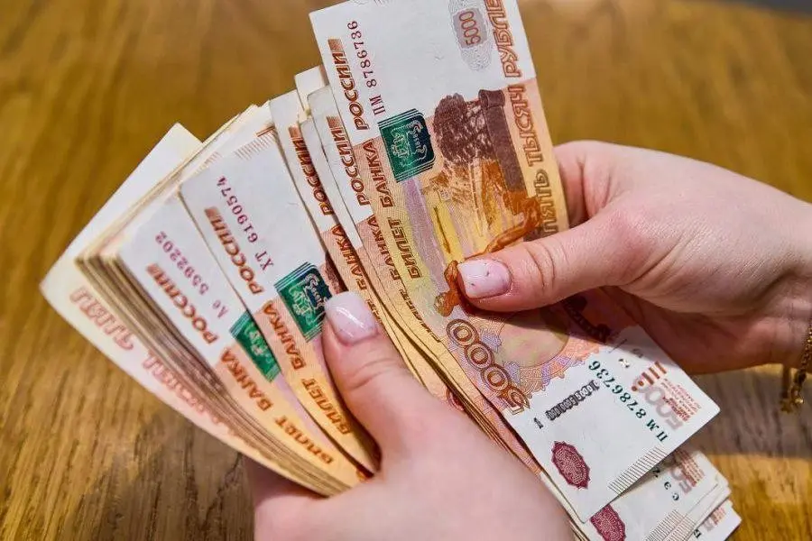 Наличные бьют рекорды: где лучше хранить деньги в 2026 году | Сетка — социальная сеть от hh.ru