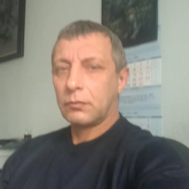 Евгений Лещёв