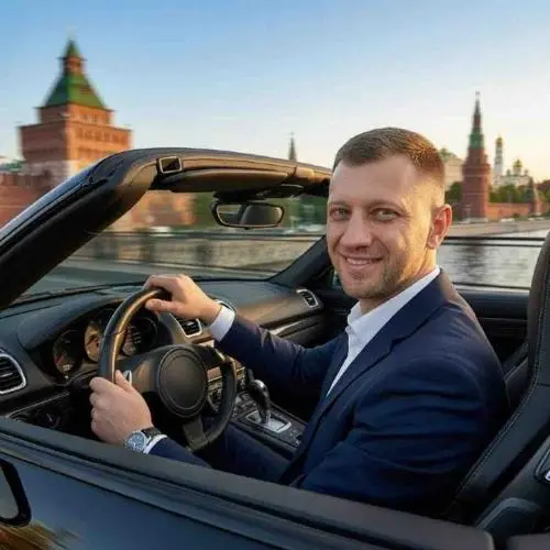 Денис Мурадов