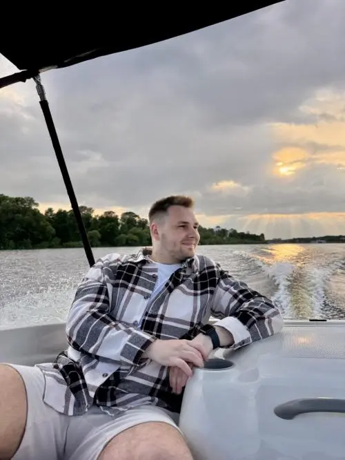 Денис Богданов