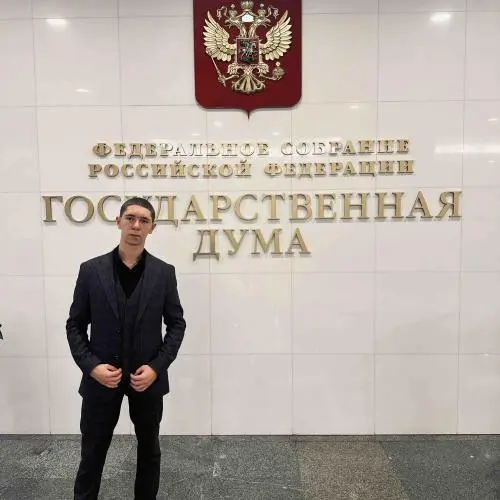 Денис Салахов