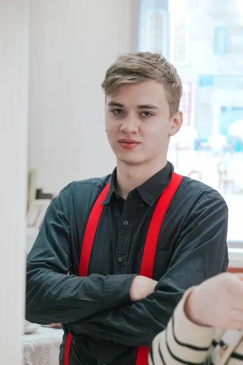 Иван Сарычев