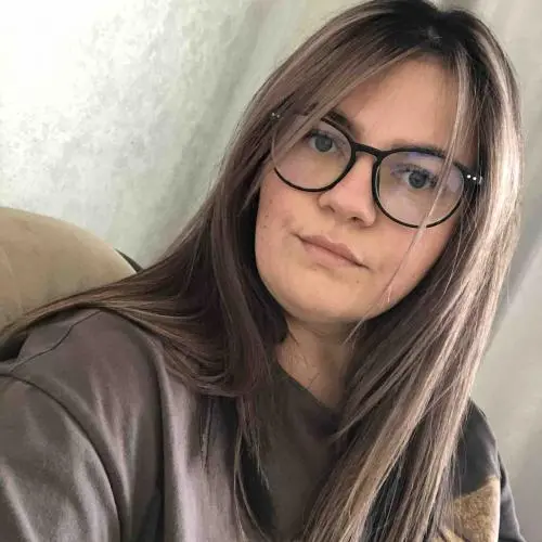 Виктория Николаева