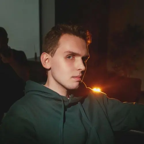 Максим Сергеев