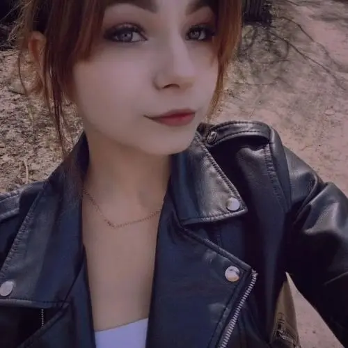 Елена Челищева
