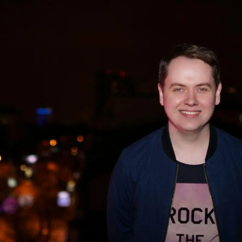 Александр Власенко