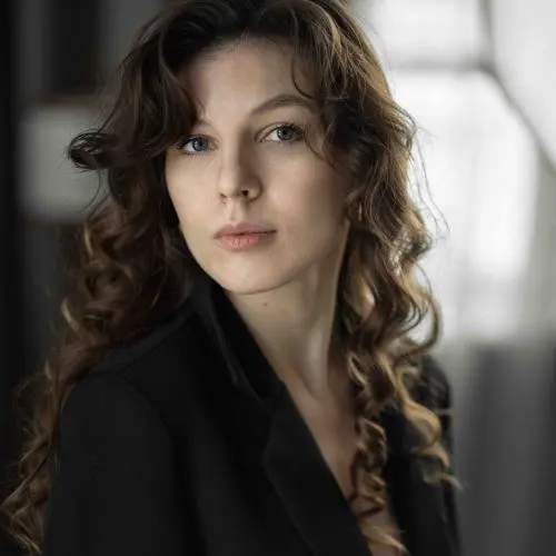 Юлия Кнурова