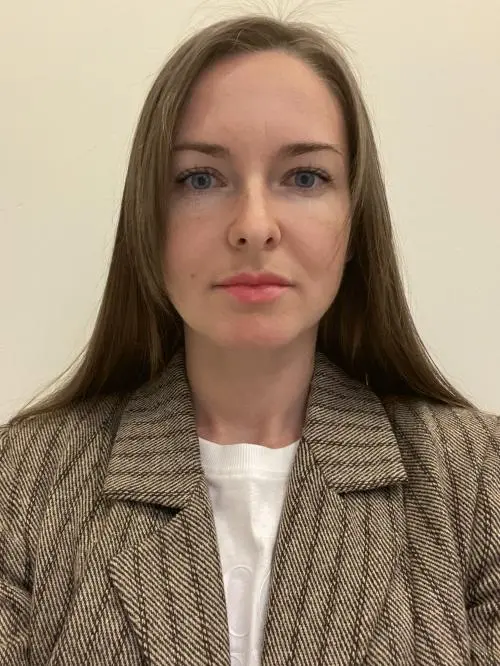 Елена Базанова