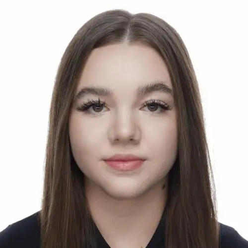 Полина Ямщикова