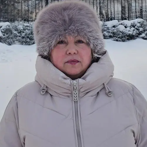 Лариса Зверева
