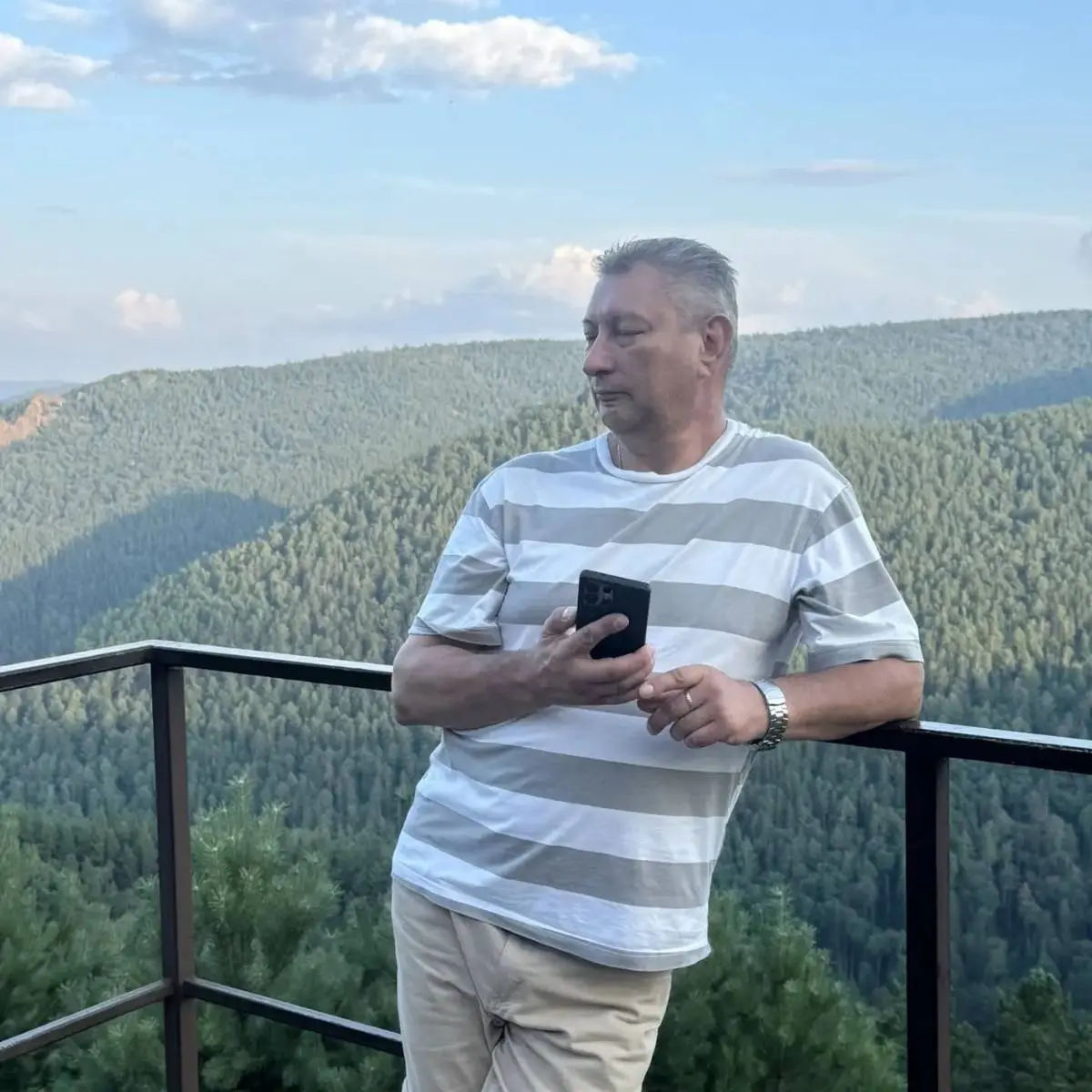 Сергей Ушаков