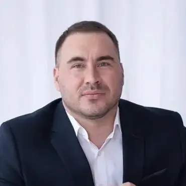 Владислав Дадочкин