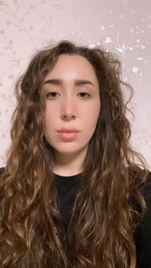 Алена Леонова