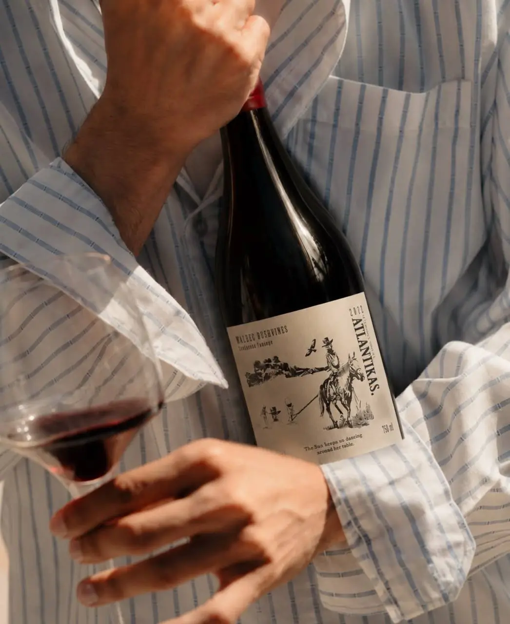🍷 дорого-богато, или почему нашему мозгу так вкусно от больших ценников? — Scientific American
признавайтесь, случалось ли вам с умным видом нахваливать вино просто потому, что оно стоило неприличных ... | Сетка — социальная сеть от hh.ru