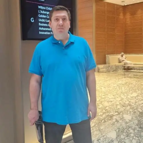 Лев Серов