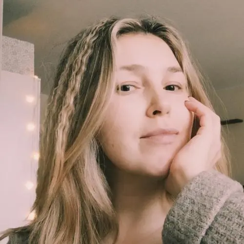 Елена Булатова
