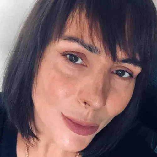 Анна Сазонова