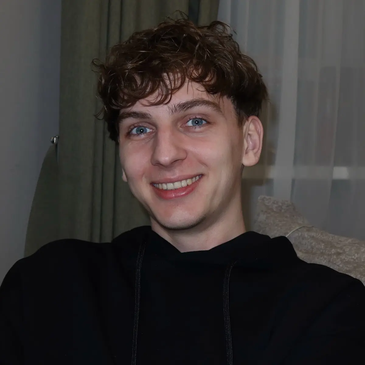 Савелий Ларин