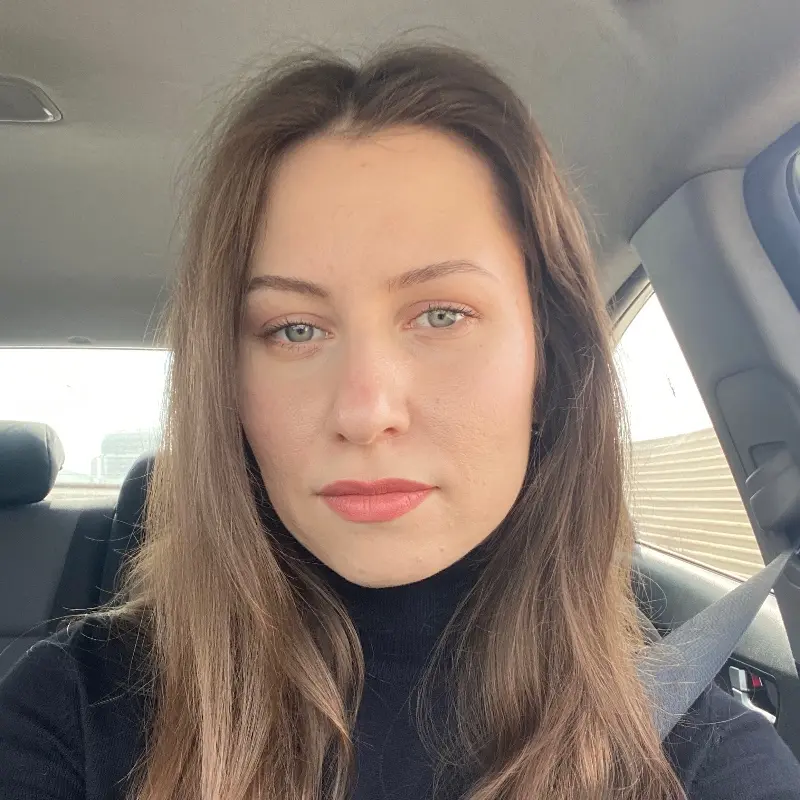 Диана Акманова