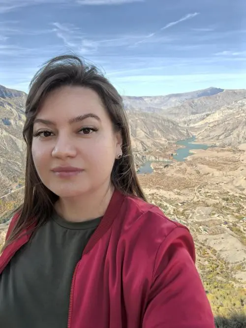 Эльвира Султанова