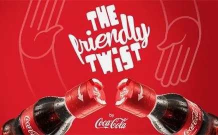 Попалась на глаза классная прошлогодняя кампания от Coca-Cola, в которой бренд придумал, как мотивировать людей знакомиться друг с другом | Сетка — социальная сеть от hh.ru