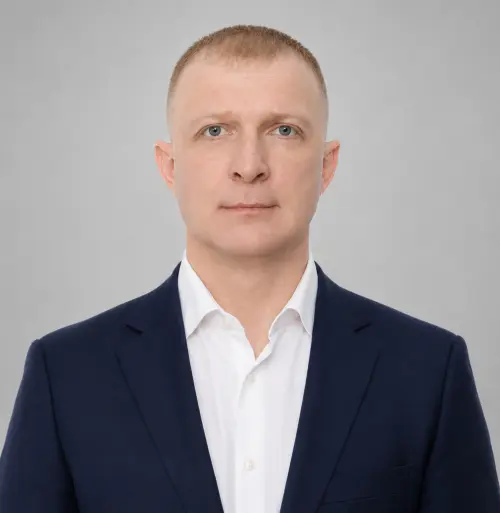 Антон Бугров