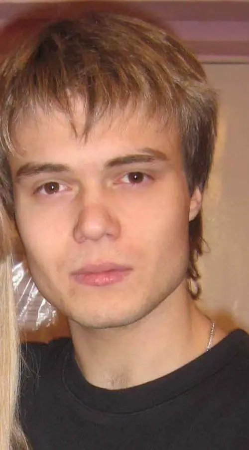 Артем Пиковой