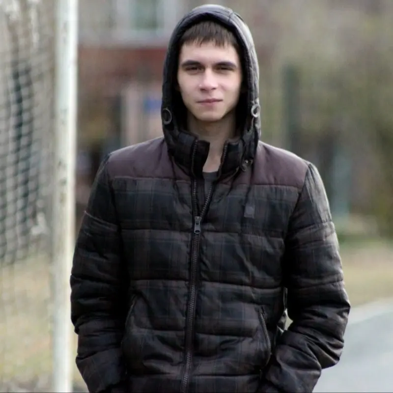 Максим Барков