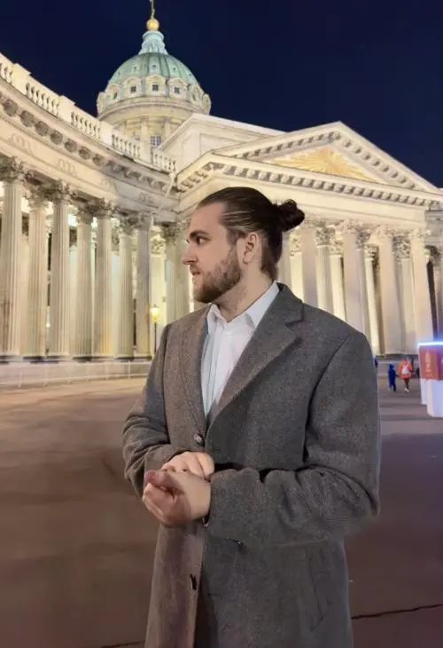 Антон Алексеев