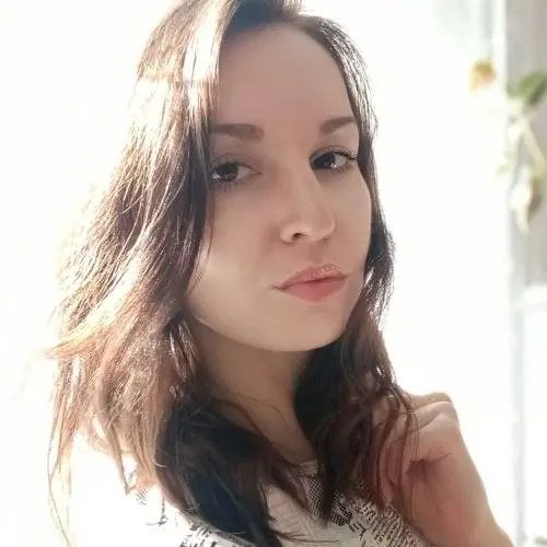 Анастасия Довбич