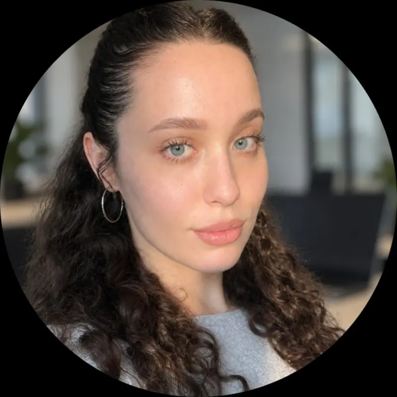Лиана Фролова