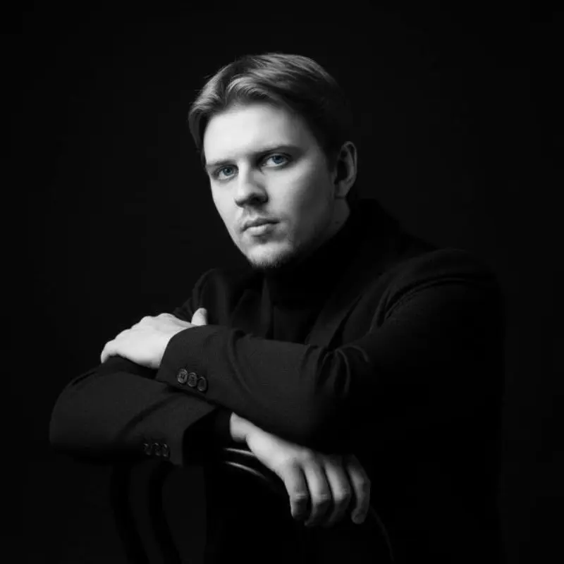 Владимир Волобуев