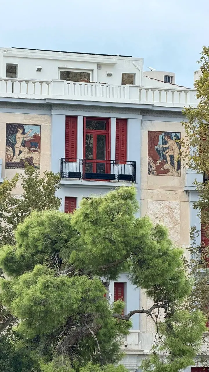 🇬🇷 отправились на пару дней в Афины
Постарались посмотреть всё самое красивое: знаменитый Парфенон, музей Акрополя, прогулялись по старинным улочкам Плаки и Монастираки и заглянули на Панафинейский ст... | Сетка — социальная сеть от hh.ru
