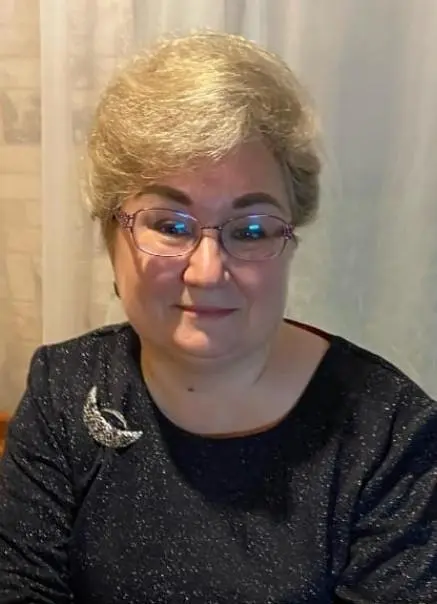 Елена Сазонова