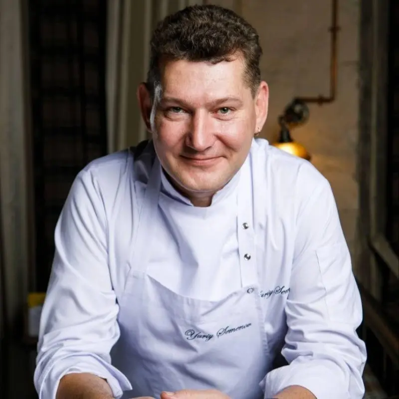 Юрий Семенов