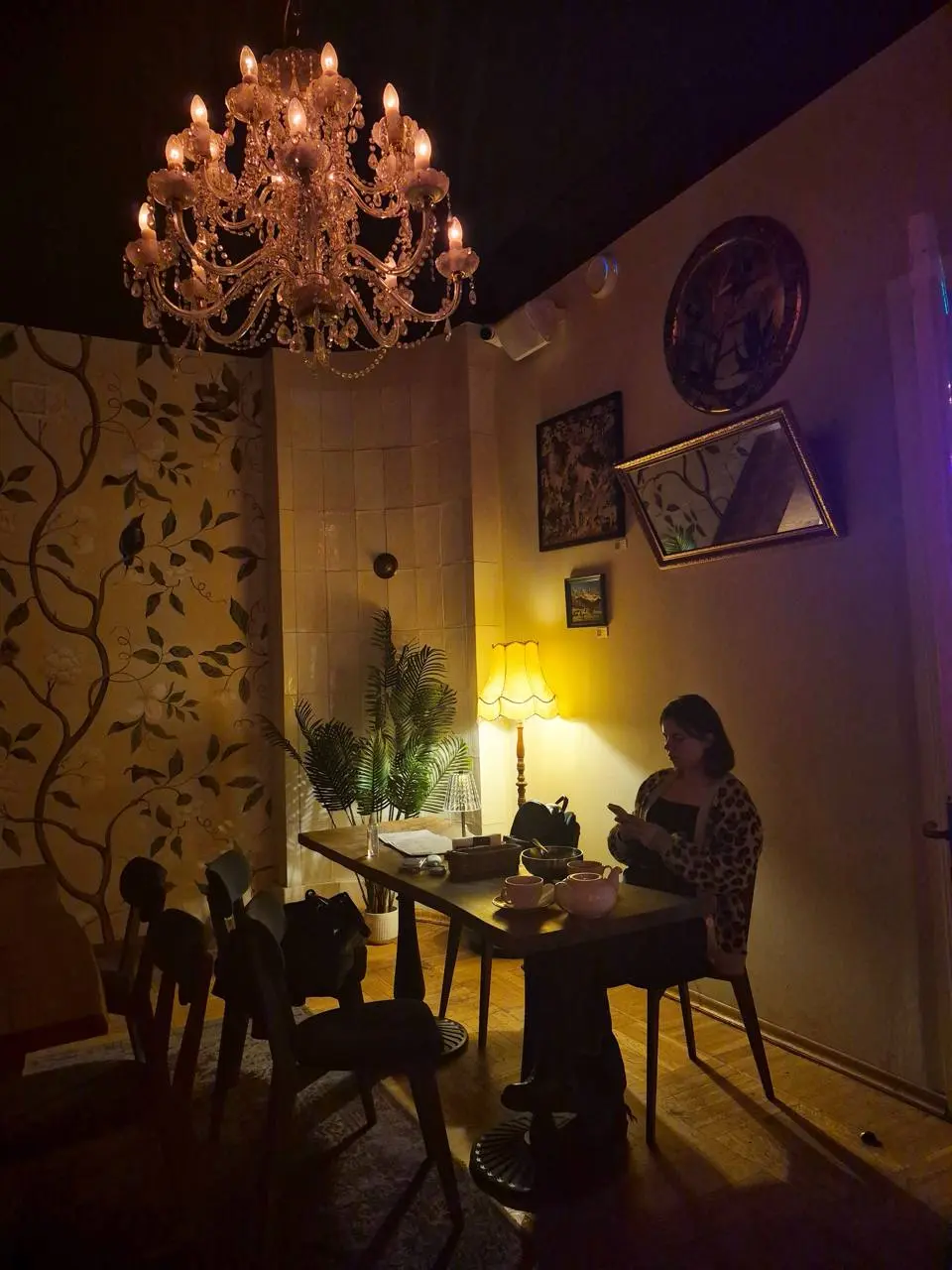 Я попробовала приоритизировать субботу по RICE
Утро субботы. В заметках список «на выходные» из 14 пунктов, половина переехала с прошлой недели.
Разобрать шкаф. Записаться к стоматологу | Сетка — социальная сеть от hh.ru