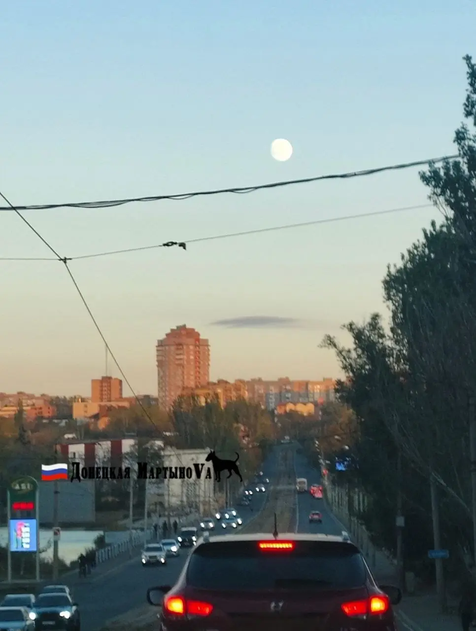 Луна над Донецком | Сетка — социальная сеть от hh.ru