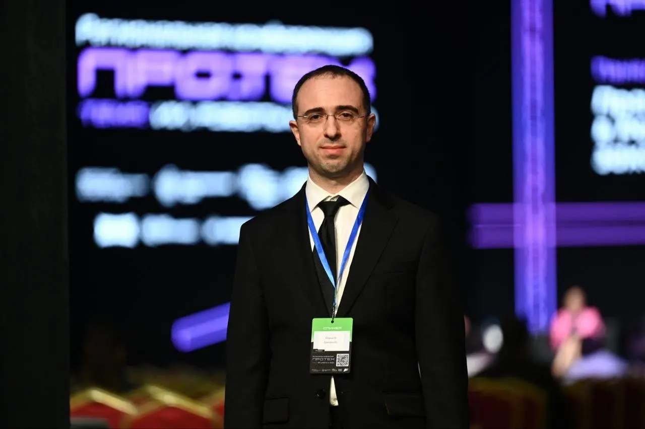 🎯 В апреле 2026 года в Краснодаре, в рамках PRO.TECH, я участвовал в дискуссии: в какие проекты вкладывать в 2026–2030 годах и как вырастить проект с целевой десятикратной доходностью | Сетка — социальная сеть от hh.ru