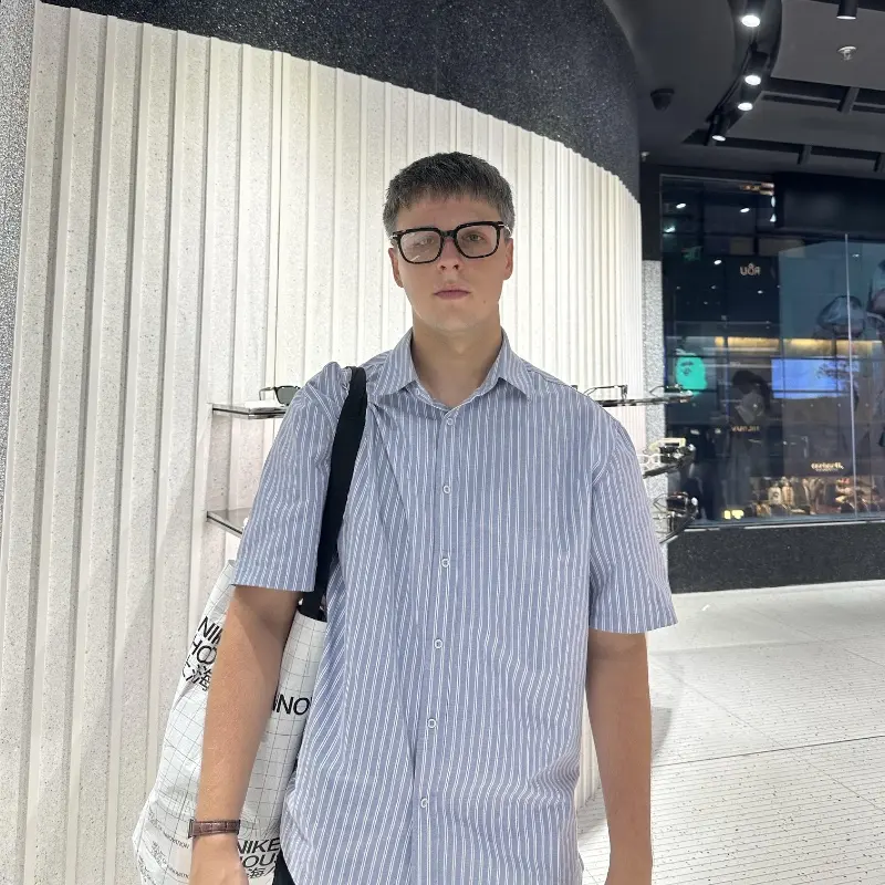 Кирилл Шездуев