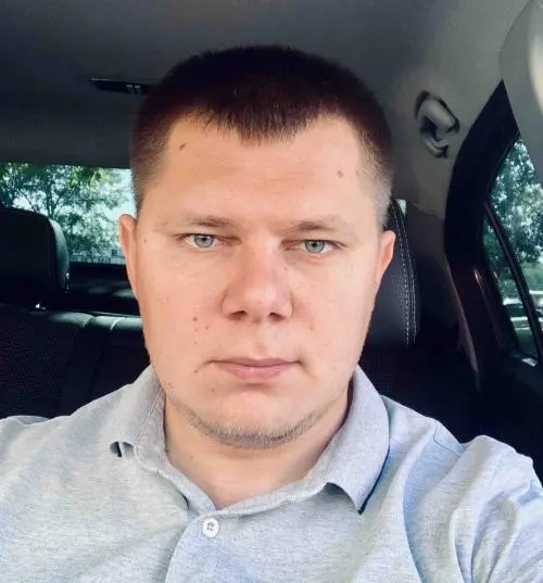 Владимир Савраев