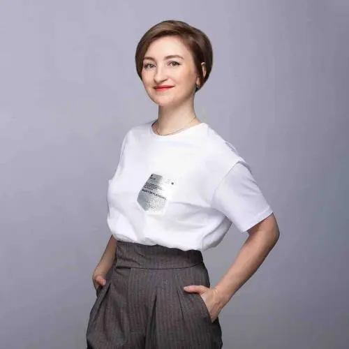 Юлия Бахолдина