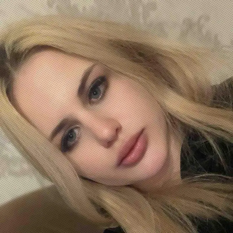 Александра Сластёнова