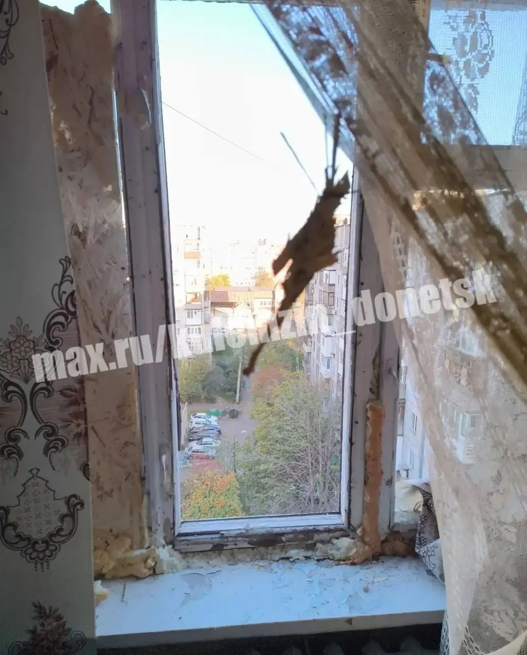 Последствия атаки БПЛА в Куйбышевском районе Донецка | Сетка — социальная сеть от hh.ru
